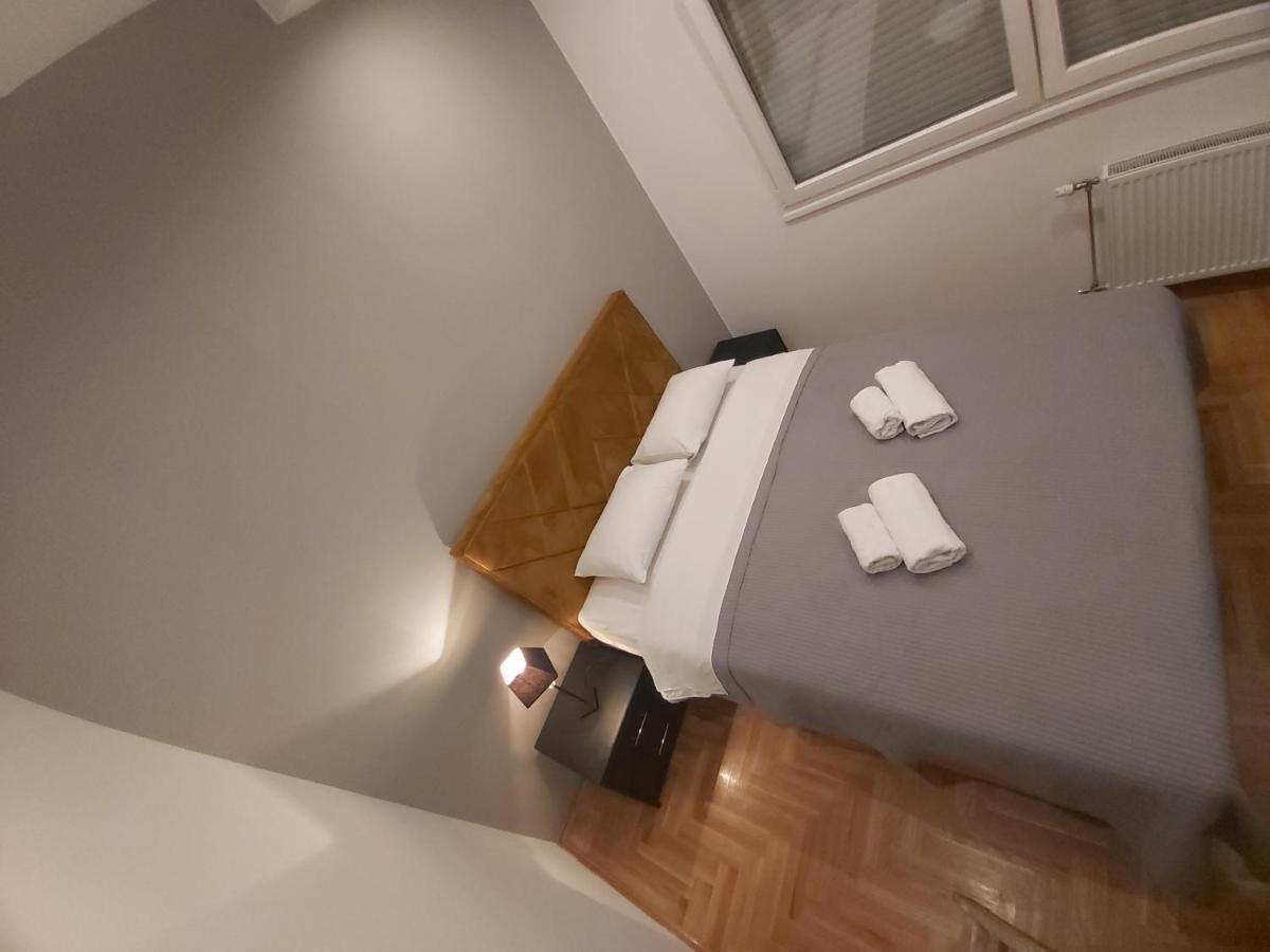 Apartment Nikirent Banyaluka Dış mekan fotoğraf