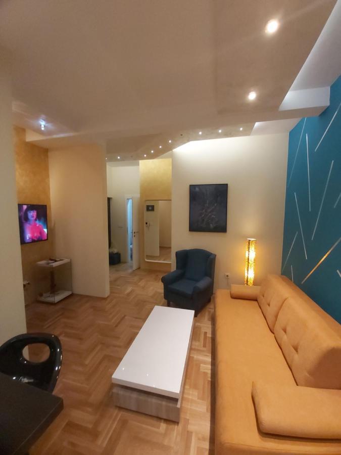 Apartment Nikirent Banyaluka Dış mekan fotoğraf