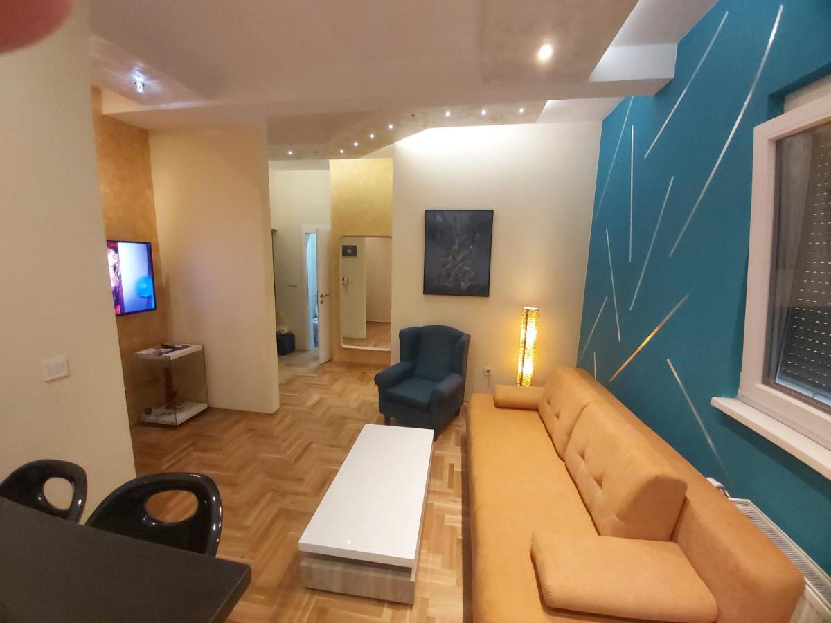 Apartment Nikirent Banyaluka Dış mekan fotoğraf